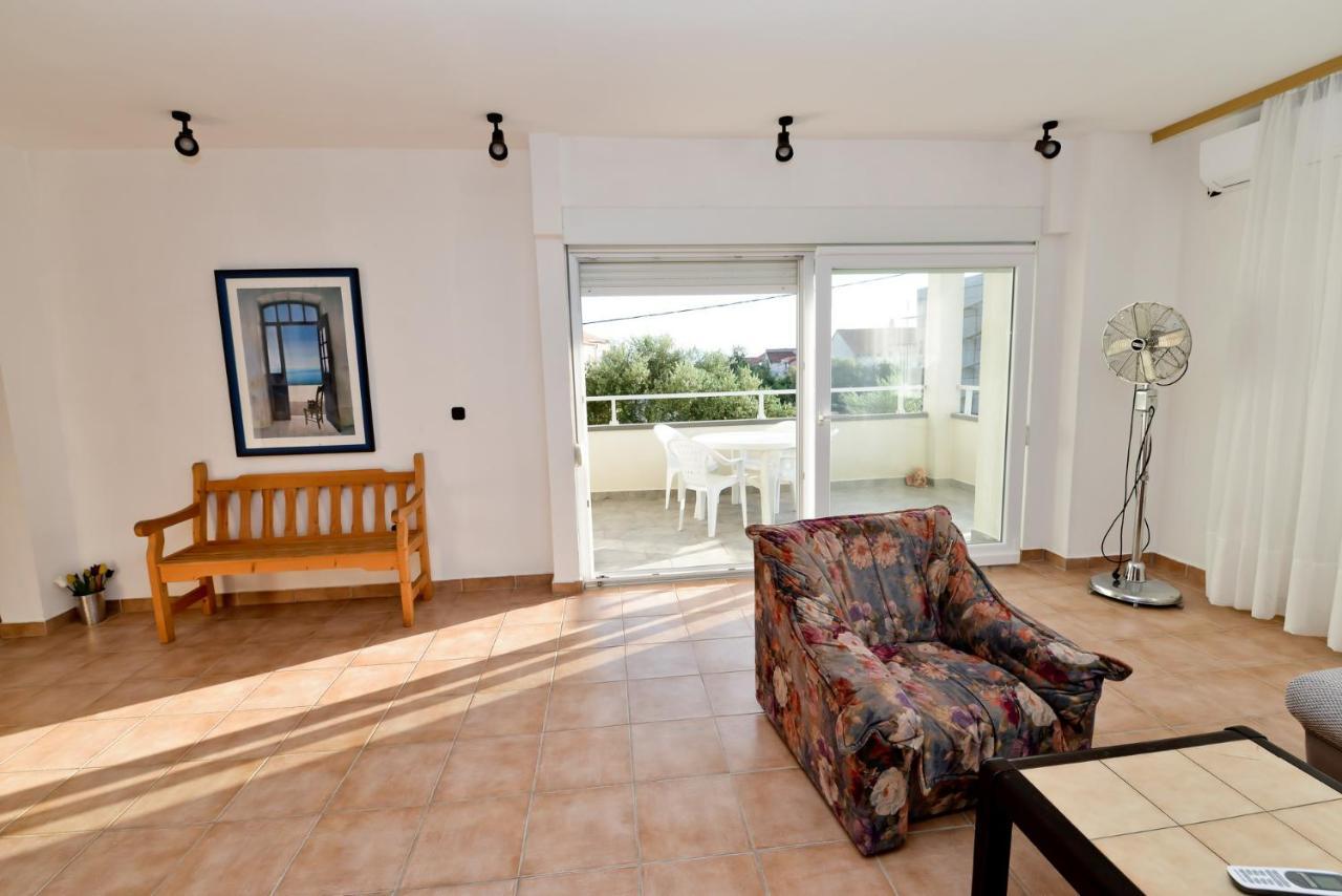Apartmani Vidikovac Dokoza ซาดาร์ ภายนอก รูปภาพ