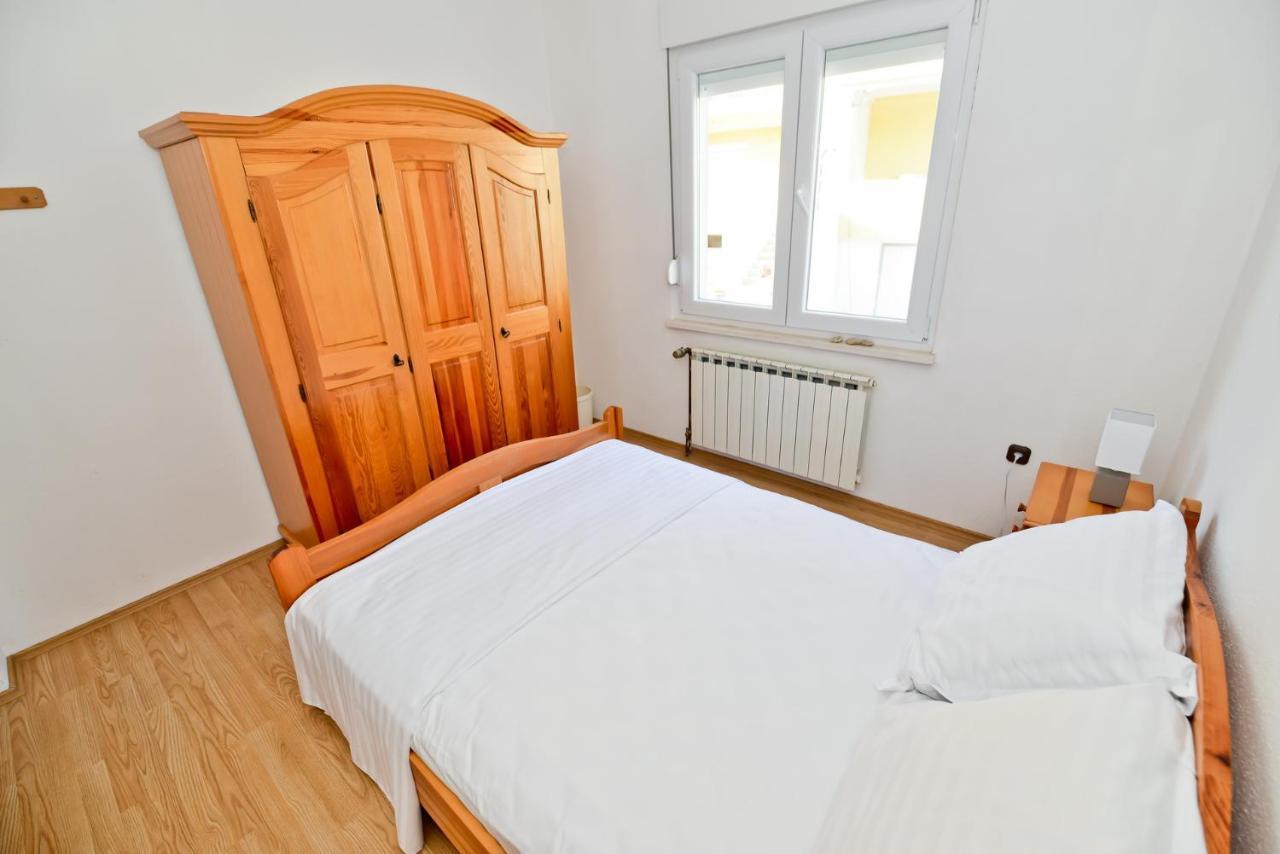 Apartmani Vidikovac Dokoza ซาดาร์ ภายนอก รูปภาพ
