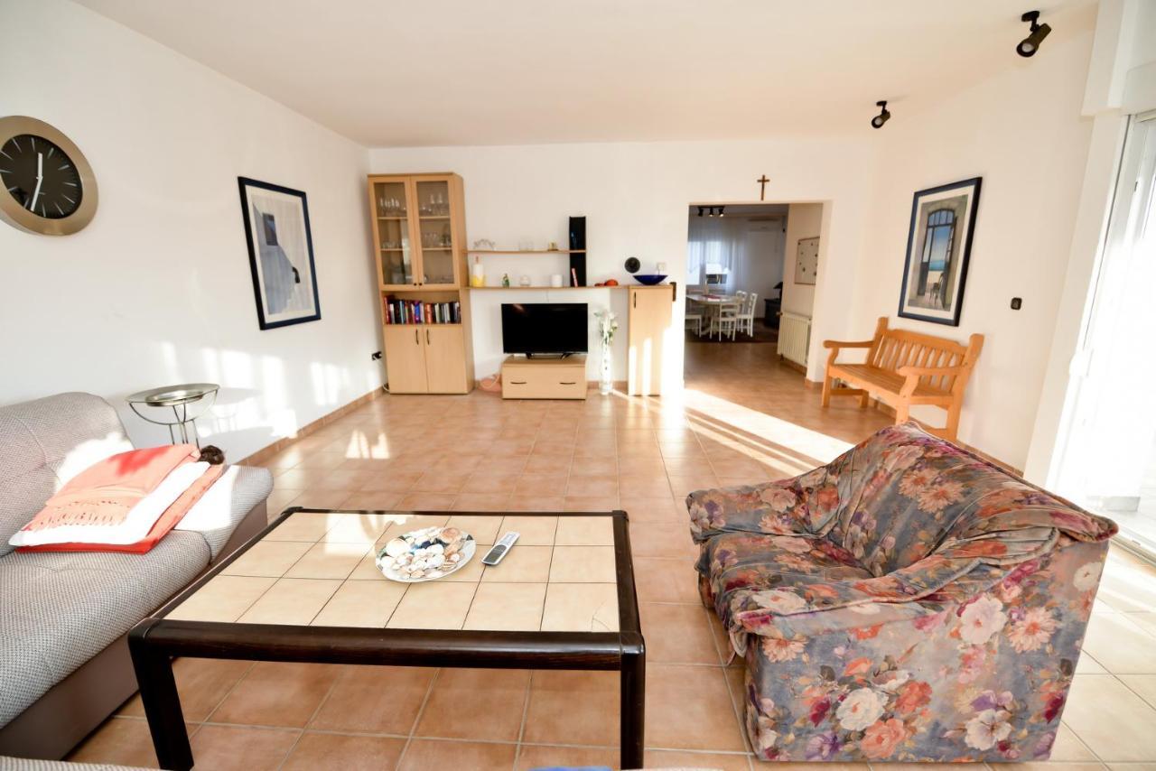 Apartmani Vidikovac Dokoza ซาดาร์ ภายนอก รูปภาพ